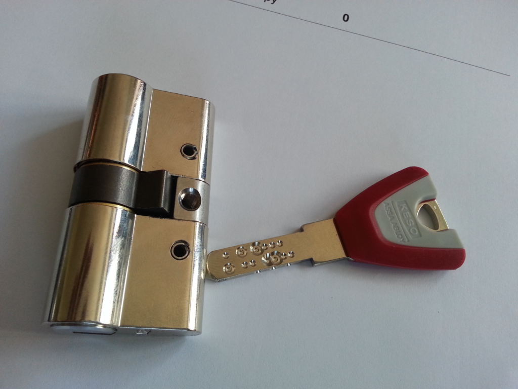 Lock Cylinder Without Key